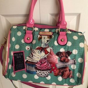 Nicole Lee shoulder or arm purse with dust bag